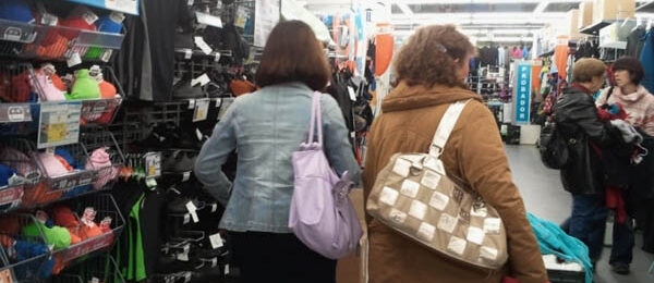 Ropa para un hombre en una entrevista de trabajo Ropa para un hombre en una entrevista de trabajo